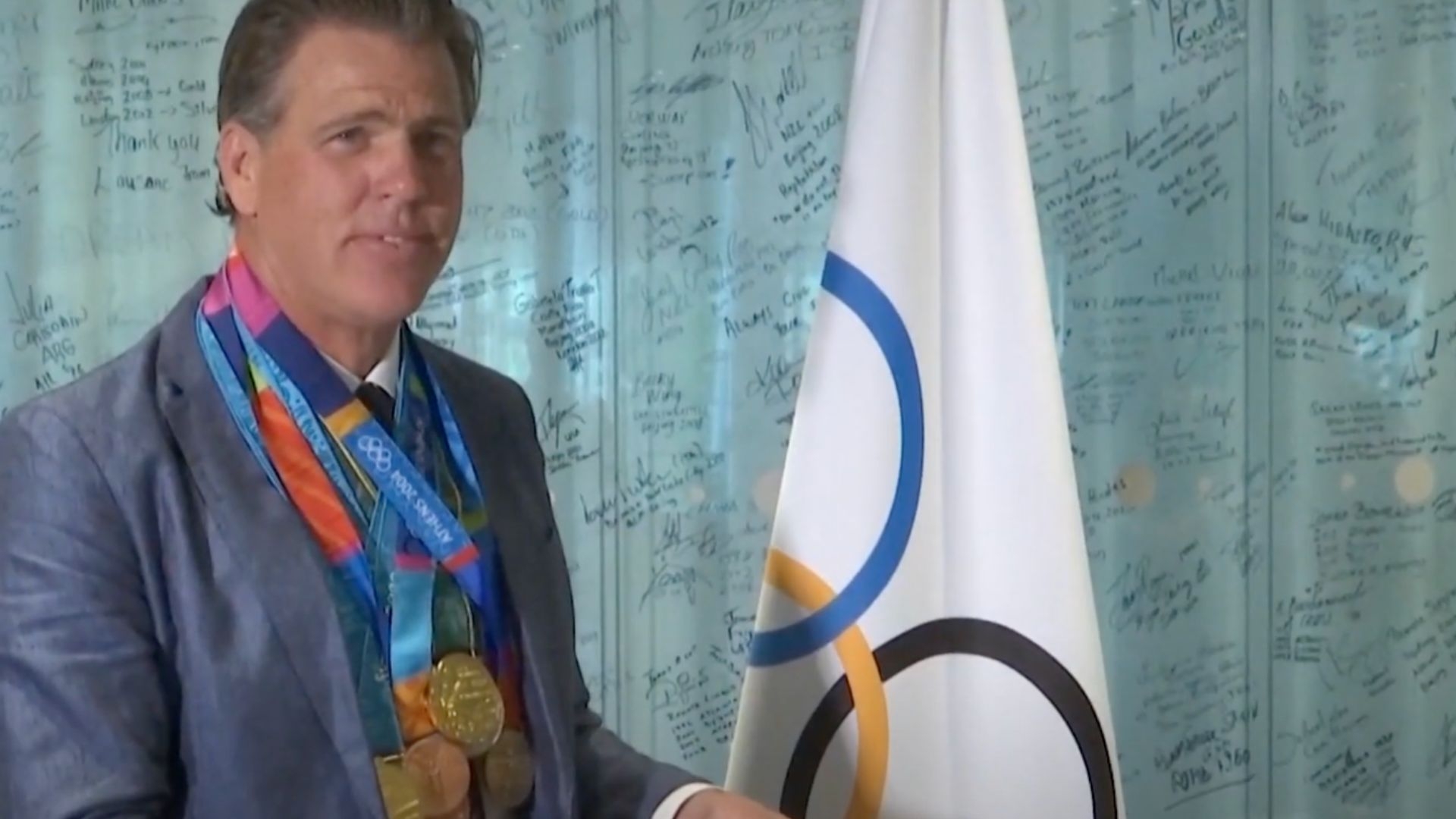 Gary Hall Jr. gets Olympic medals replaced after losing all 10 in Los Angeles fire