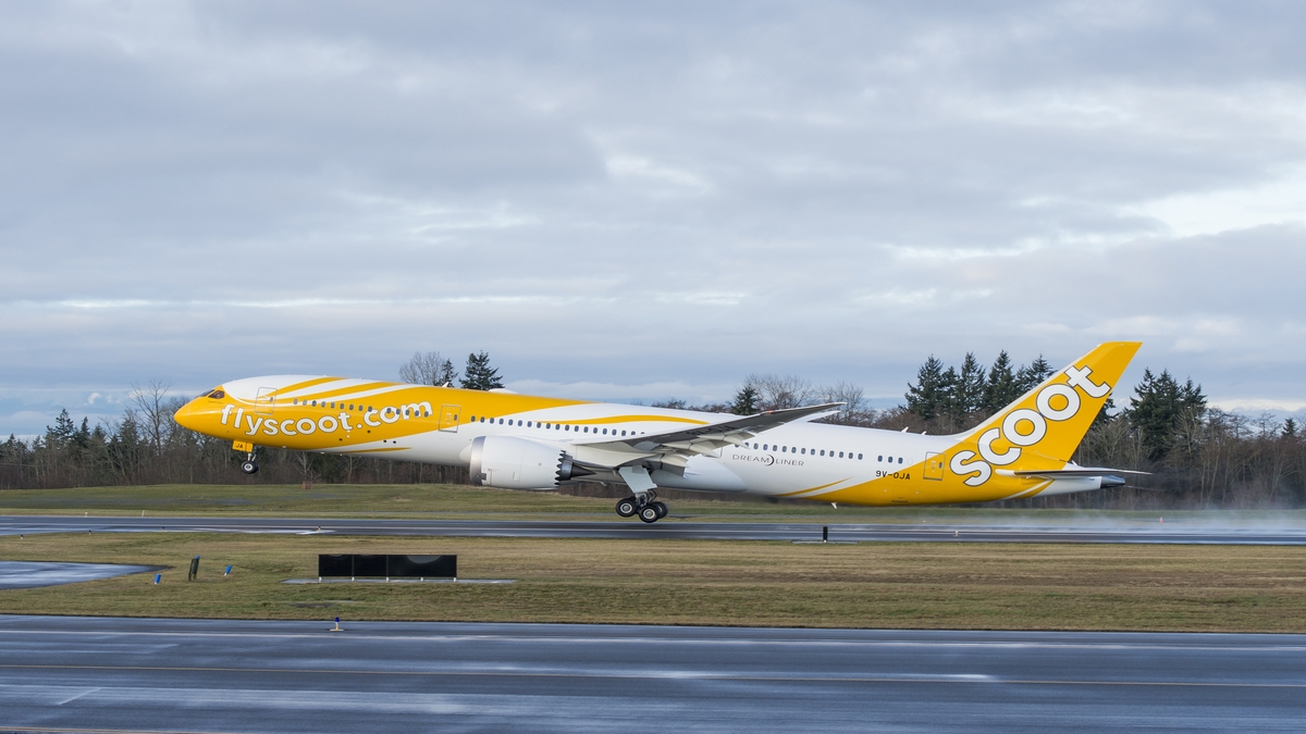 Scoot to take over Jetstar Asia's Okinawa and Labuan Bajo routes