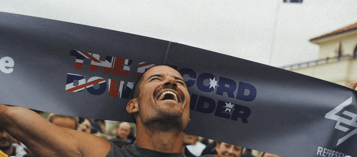 Ultra-endurance athlete William Goodge starts new record by running across Australia in 35 days