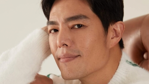 Malaysian star Zhang Yaodong was discovered working at a seafood vendor in Singapore following controversy