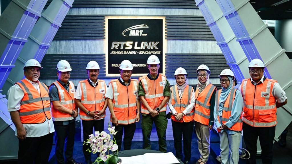 Malaysia's Interior Ministry chief inspects RTS Link sites ahead of 2027 opening