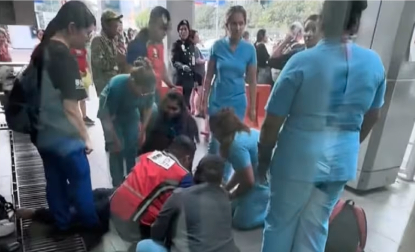 Off-duty Singapore hospital workers who were heading home to JB save the life of 70-year-old at checkpoint