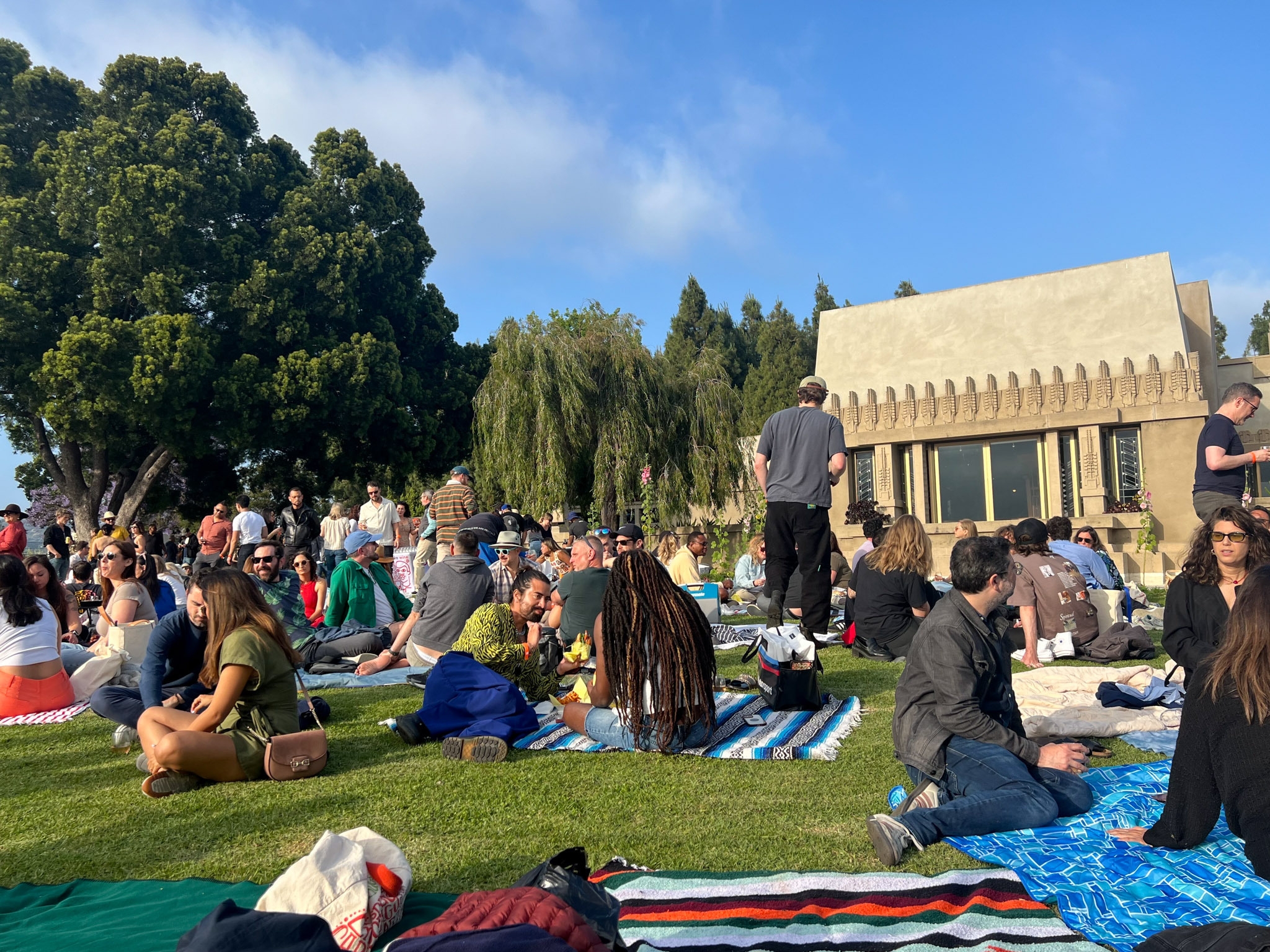 June 2025 events calendar for Los Angeles