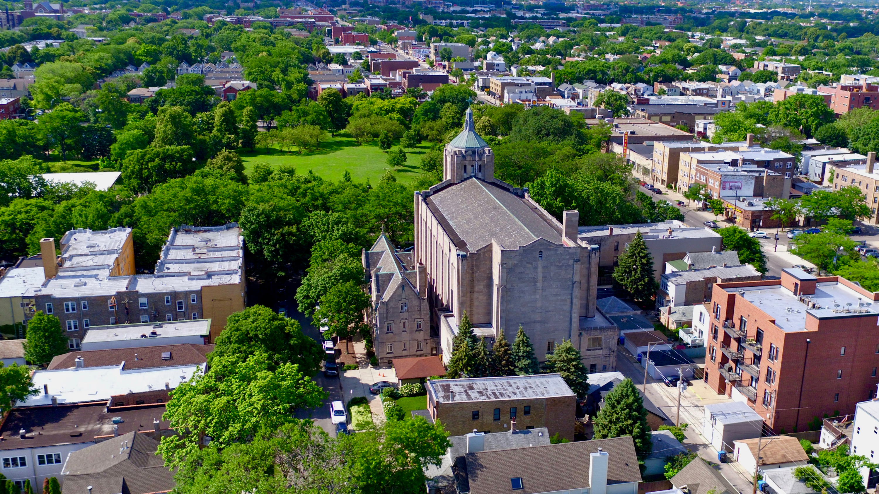 This Lincoln Square block is going car-free this whole week