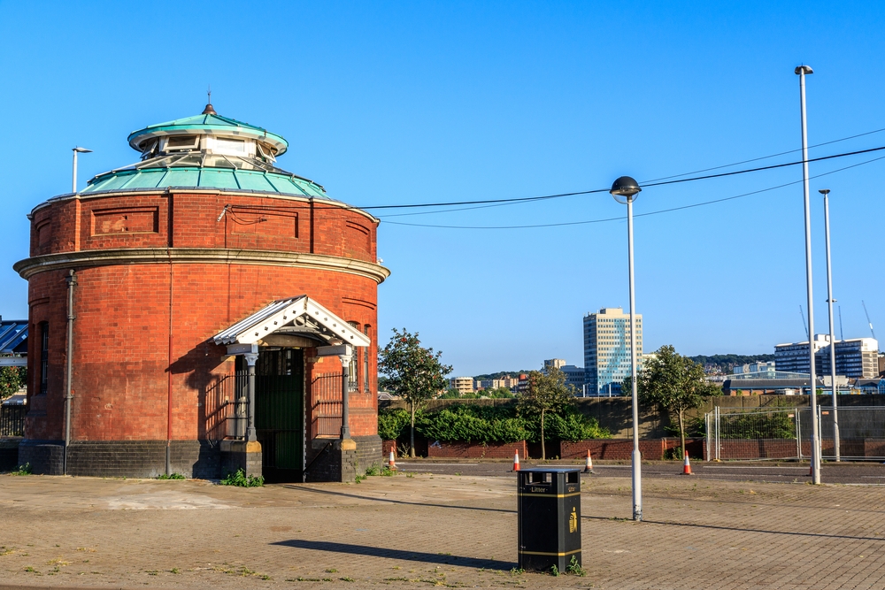 Woolwich Foot Tunnel is closed until further notice