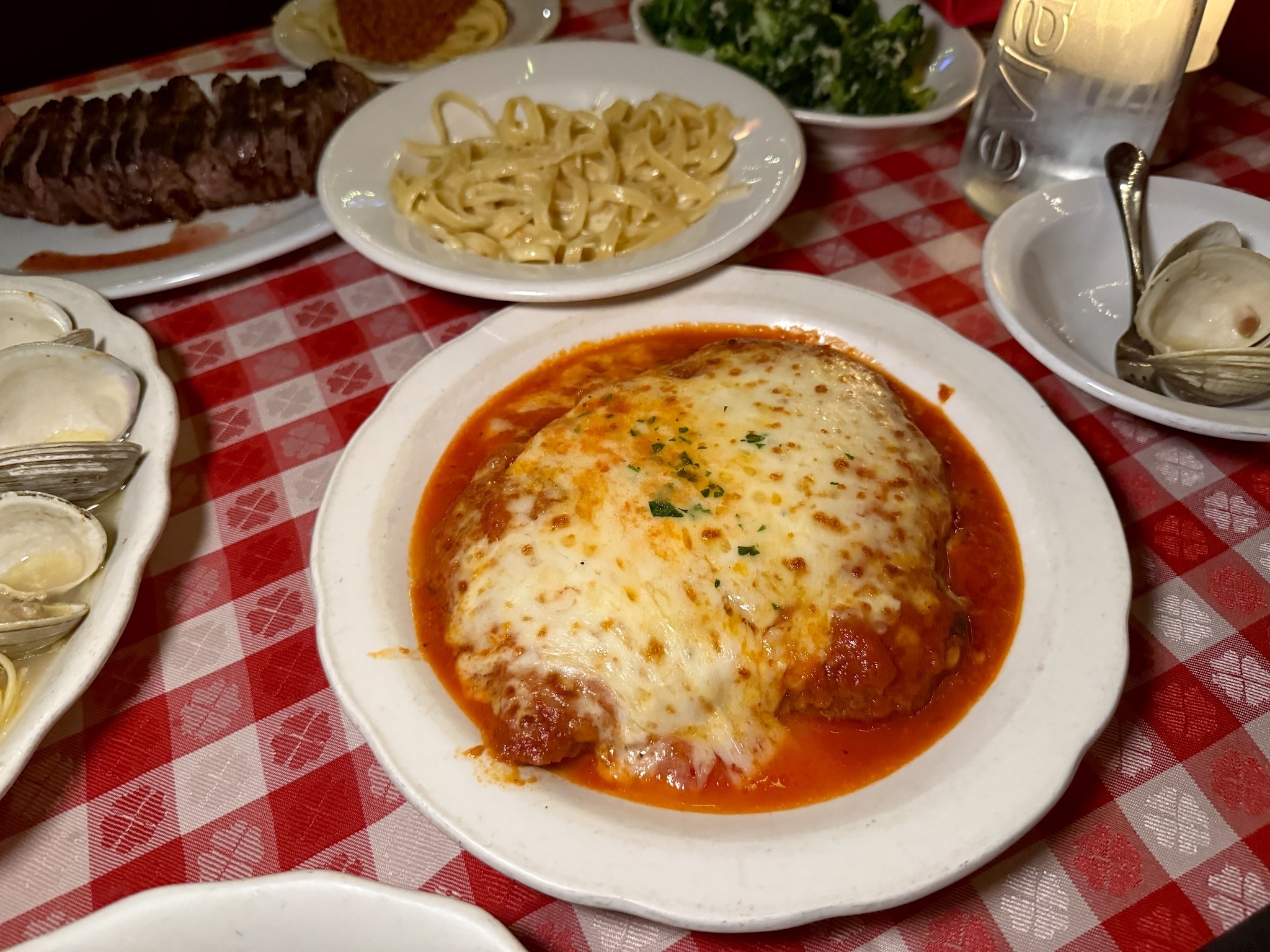 20 famous Los Angeles restaurants actually worth trying