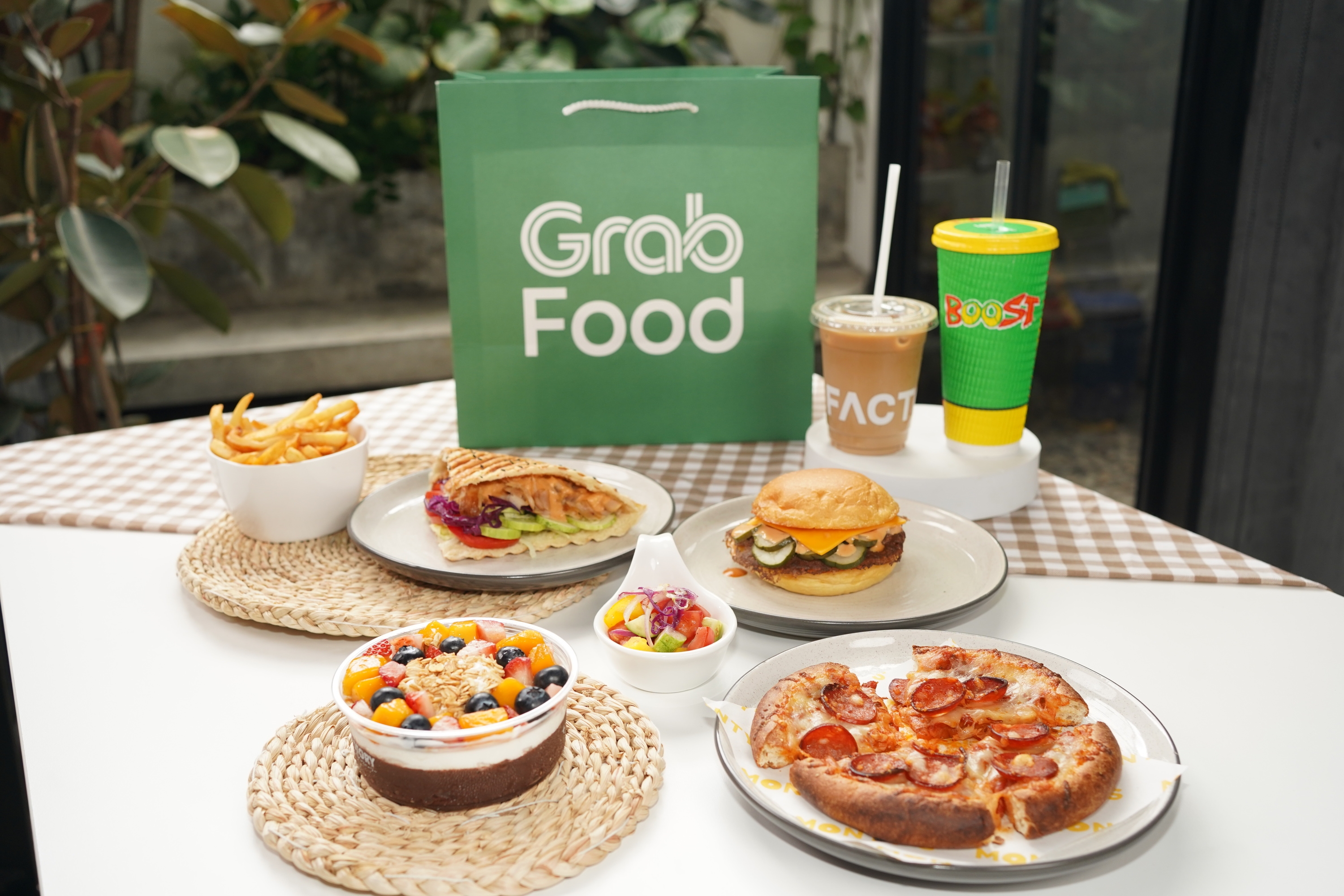 Ease, variety and speed: How GrabFood serves expats