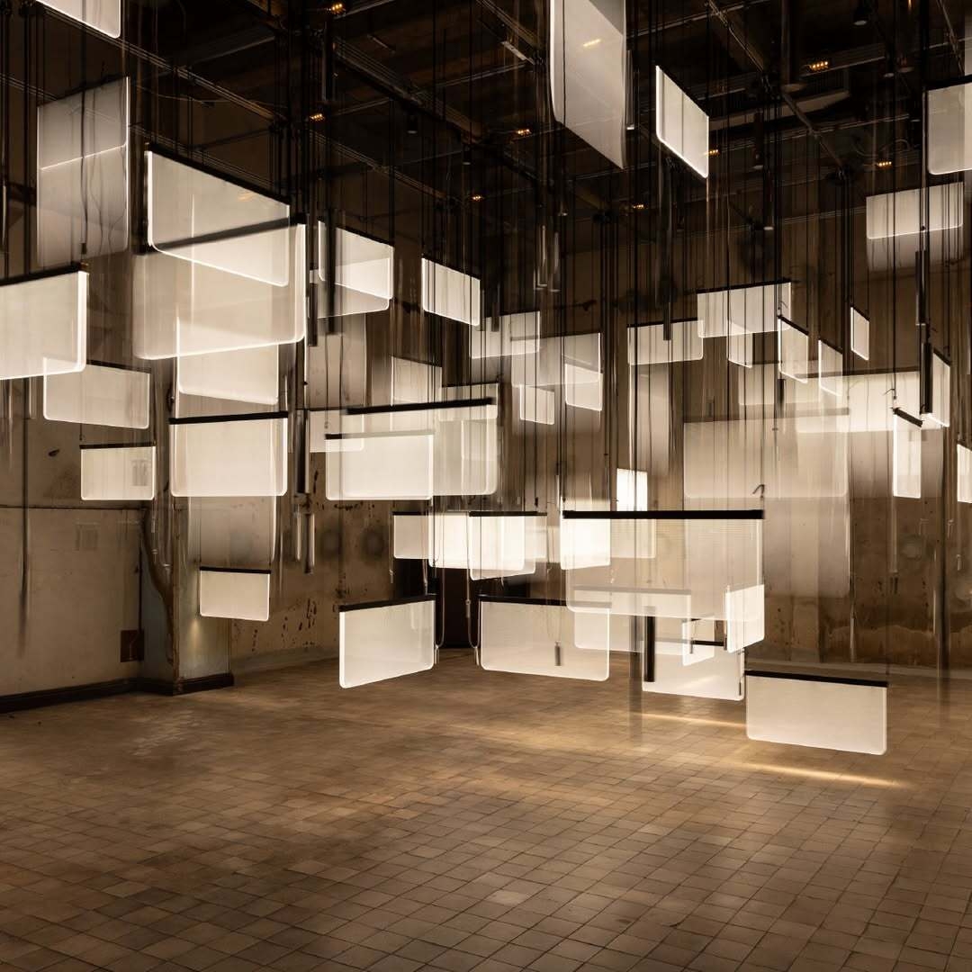 Drifting inside Octave Maze Asvin Collection's labyrinth of melody