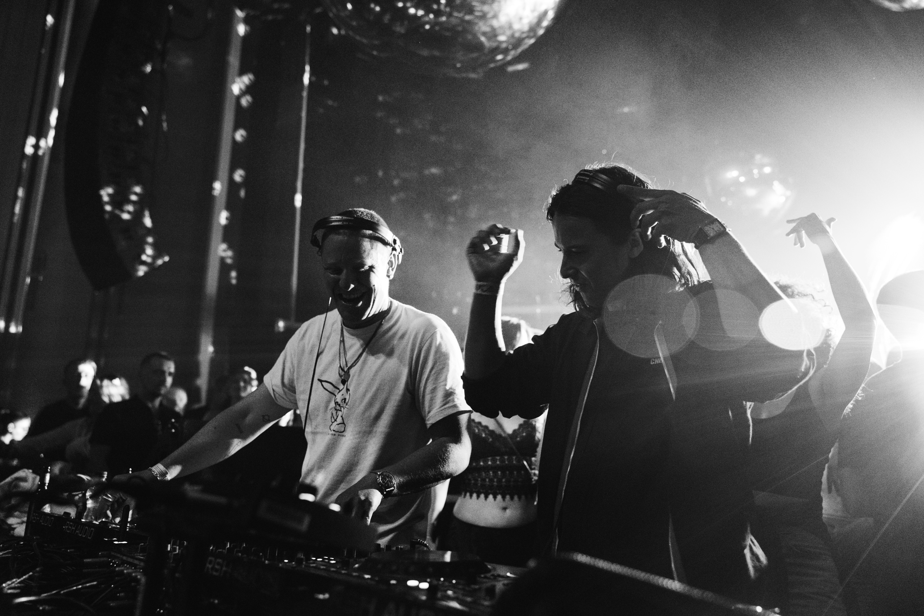 Cascais hosts Atlantic Sunsets: electronic music parties take over the Marina and Forte de Santo António da Barra