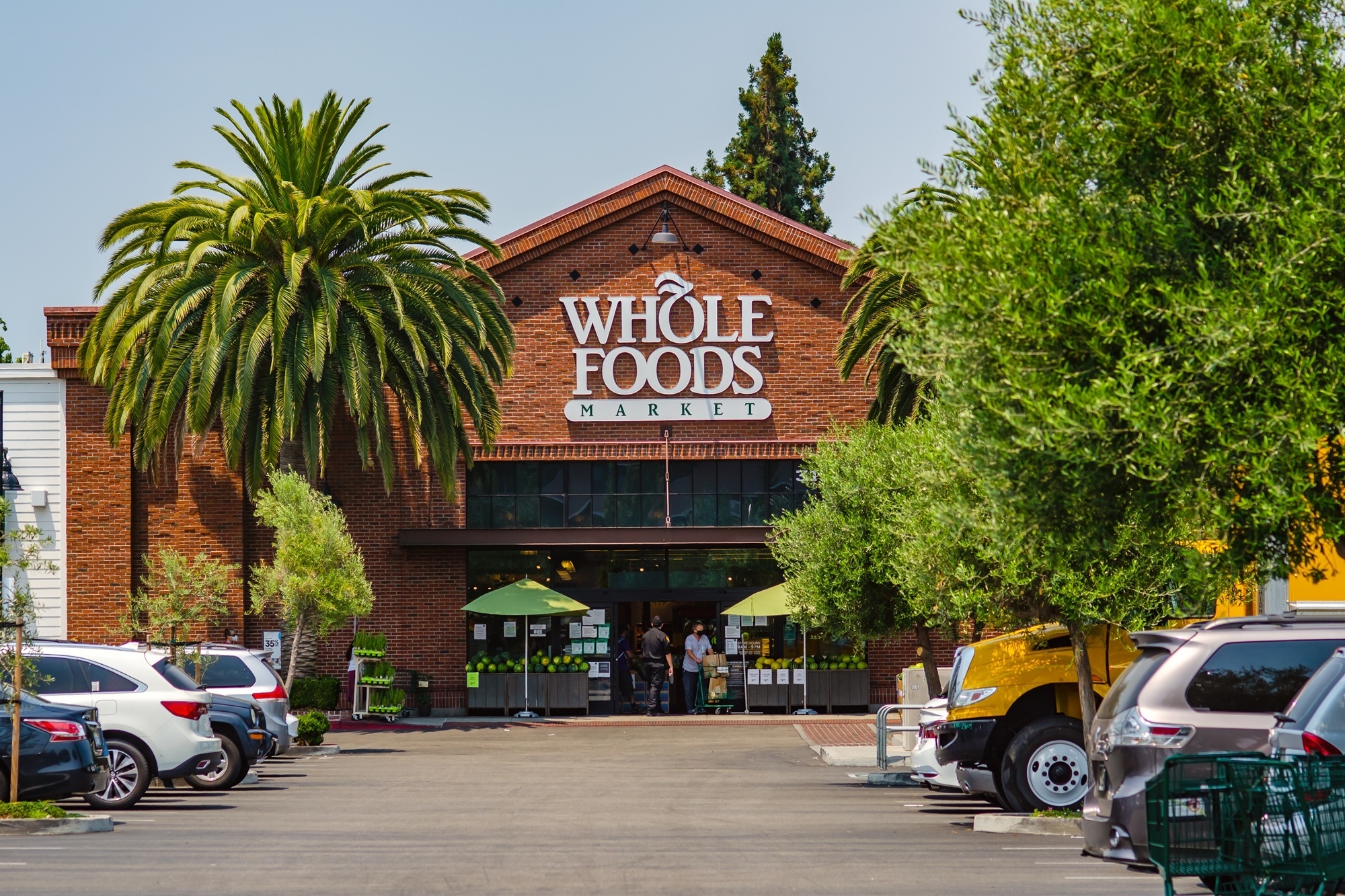 Whole Foods is opening in midtown Miami this month, spotlighting 130-plus Florida producers