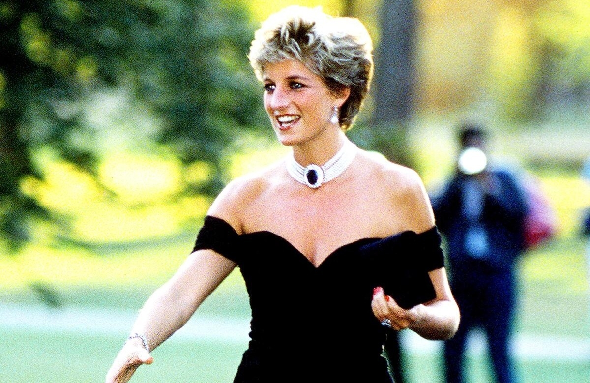 You can buy Princess Diana's iconic outfits at a Beverly Hills live auction this month