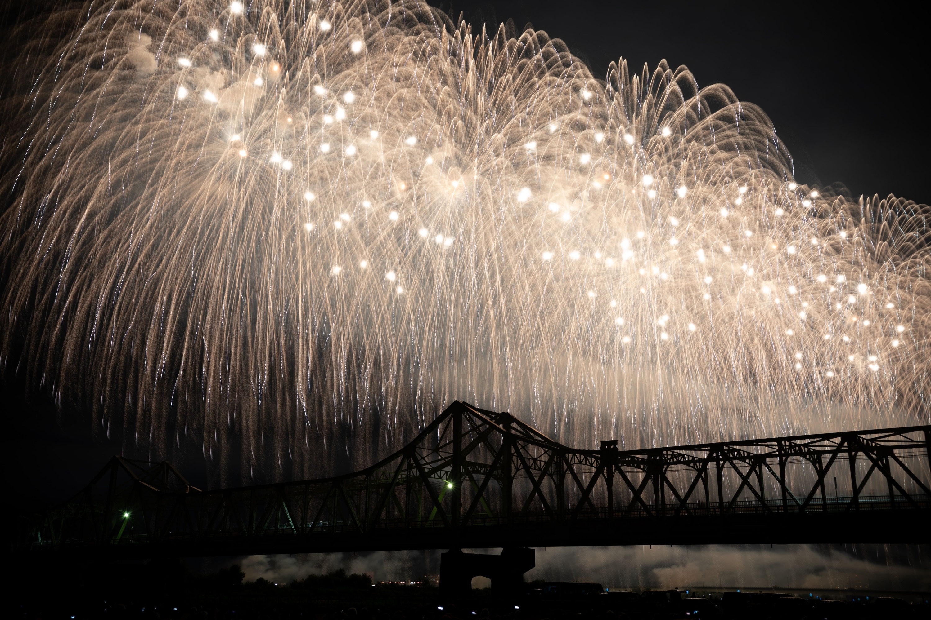 The spectacular Nagaoka Fireworks Festival to be broadcast live in cinemas across Japan