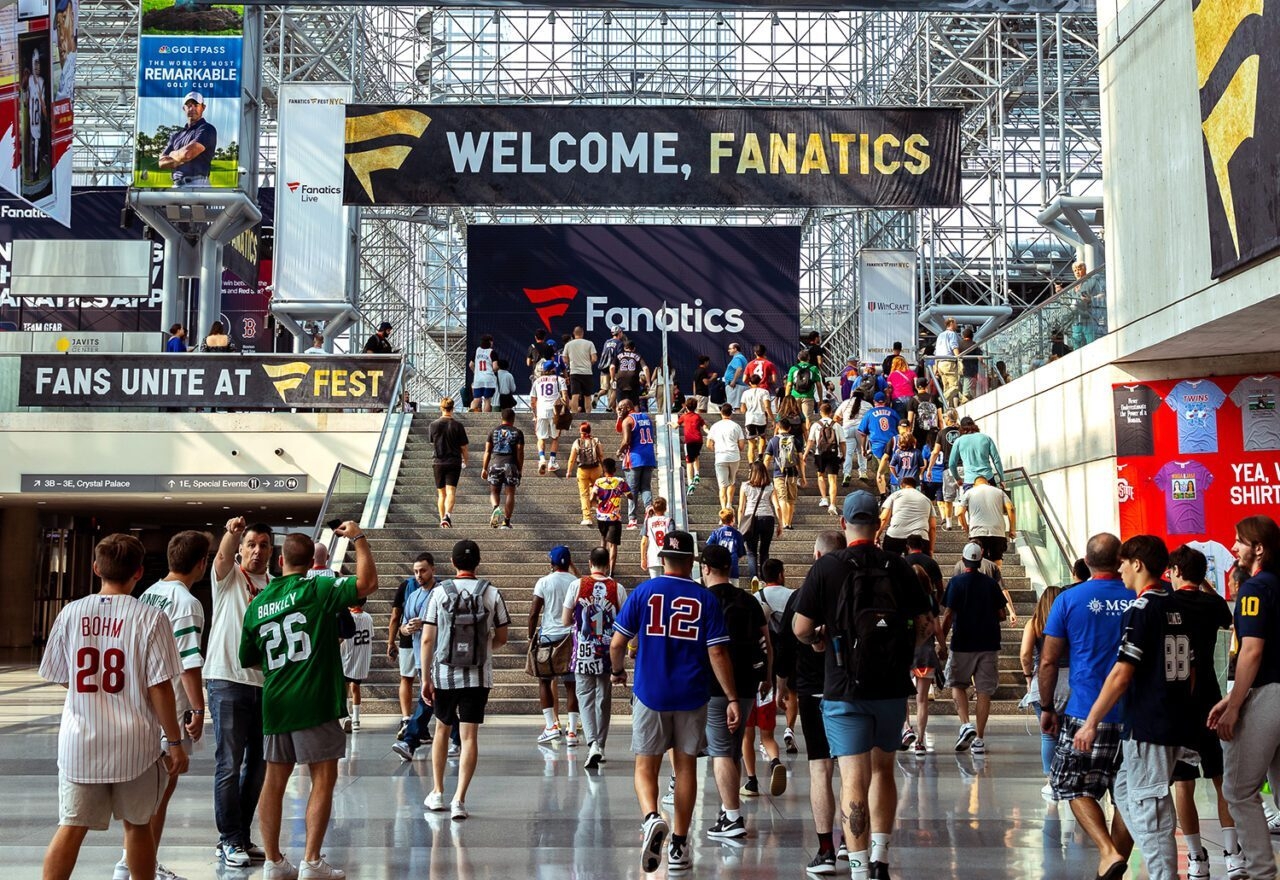 Fanatics Fest will have $200 million of Michael Jordan, LeBron James memorabilia on display in NYC
