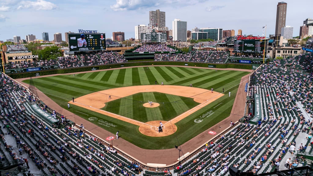 This Chicago stadium is the top bucket-list destination for U.S. sports fans
