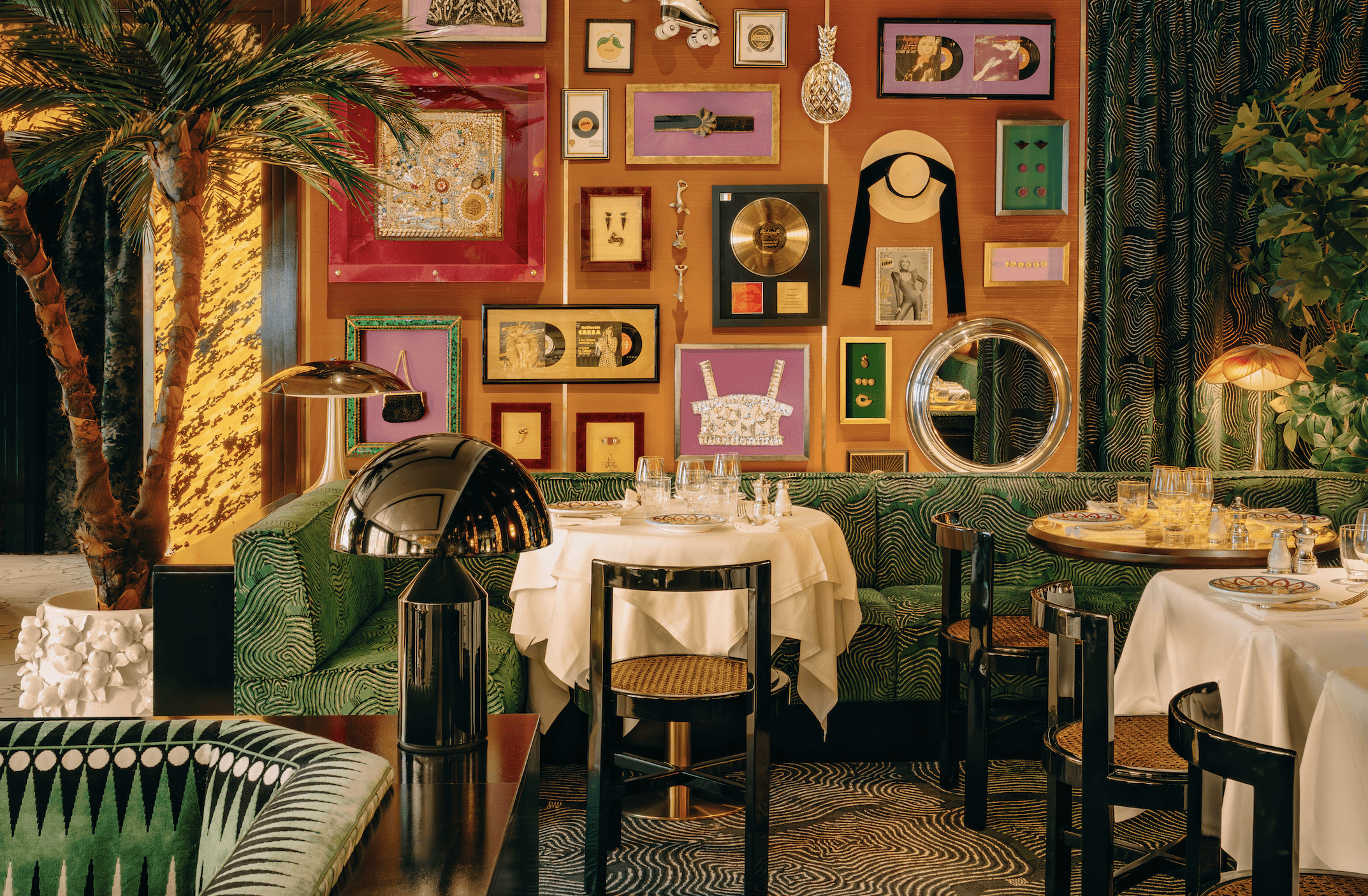 The showy-offy spaghettone al tartufo is made up of metre long strands of pasta