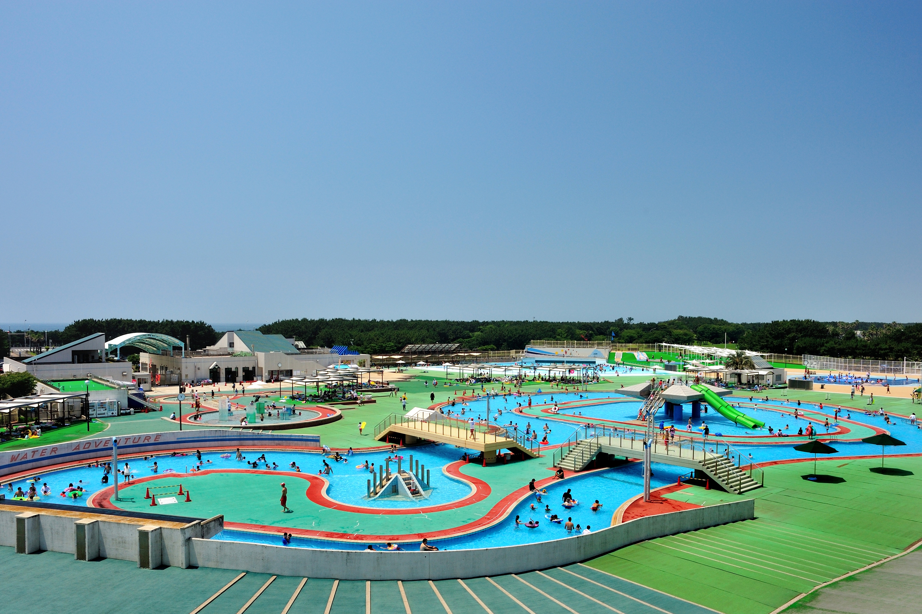 8 best water parks in and near Tokyo for the perfect summer cool down