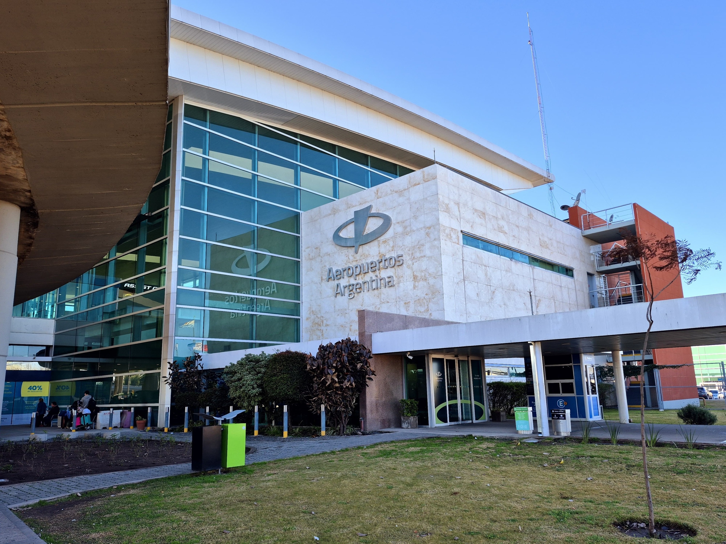 From Córdoba to the world: an airport with more connectivity, dining options, and services