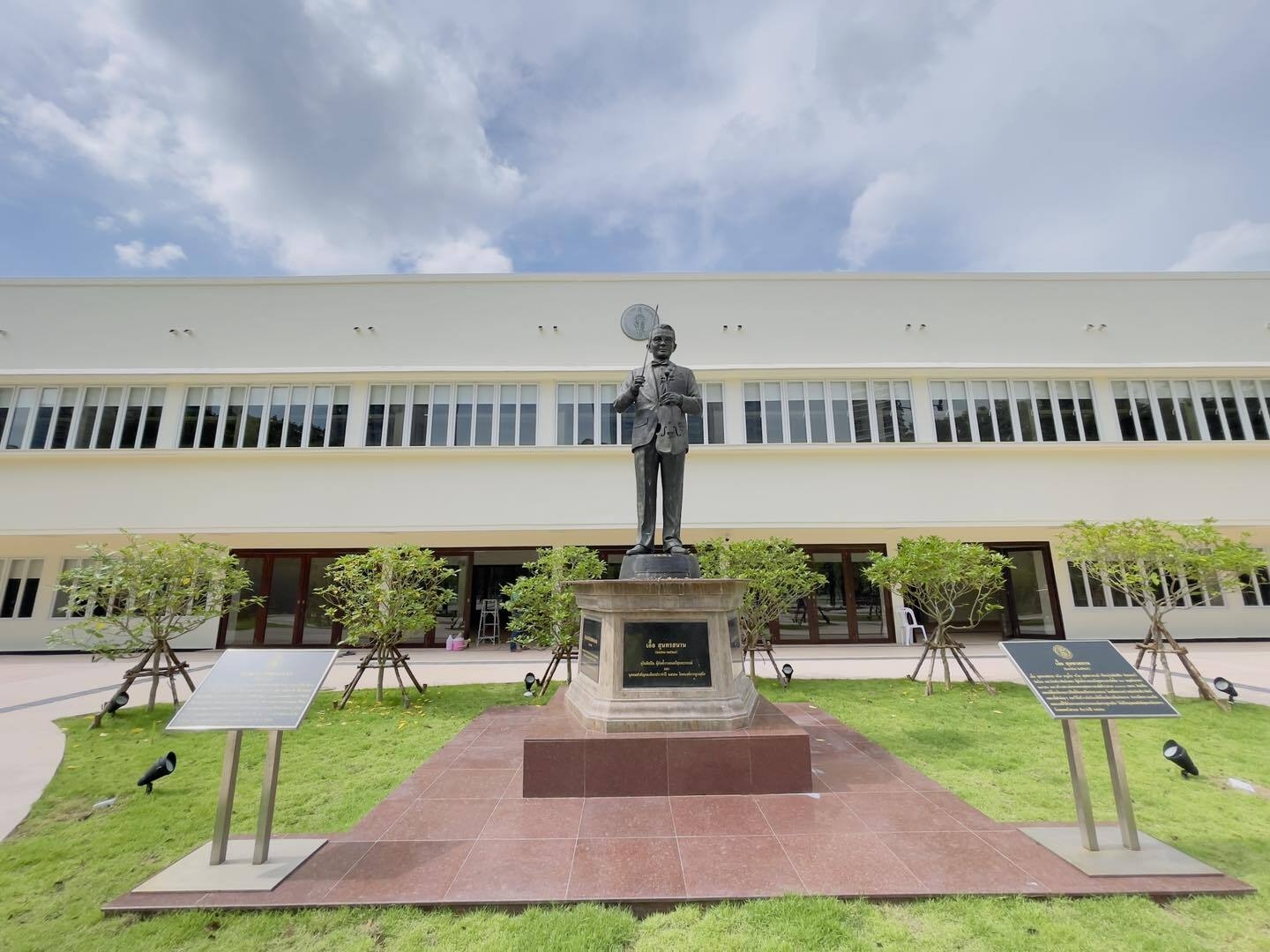 A forgotten Bangkok landmark gets its second act