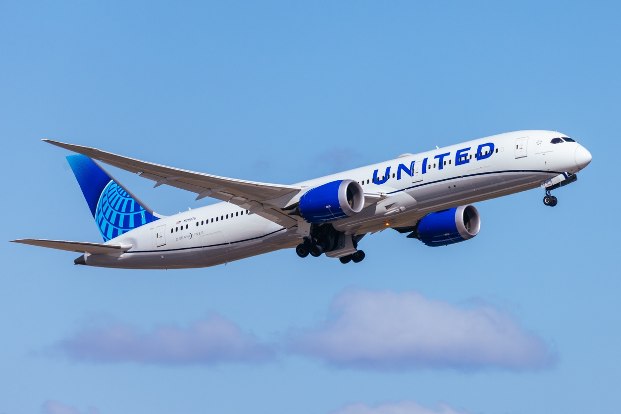 United Airlines elevates in-flight entertainment with Apple TV+