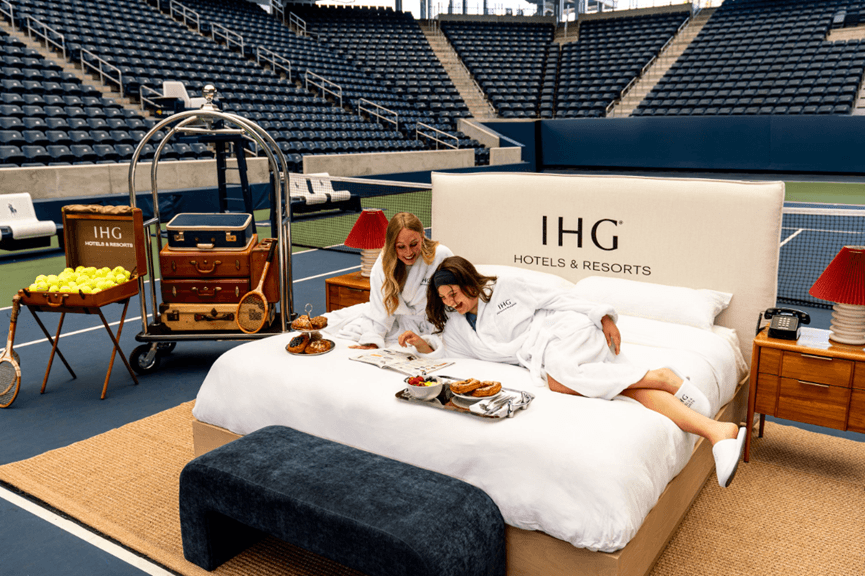 This over-the-top U.S. Open activation lets you breakfast-in-bed right on the tennis court