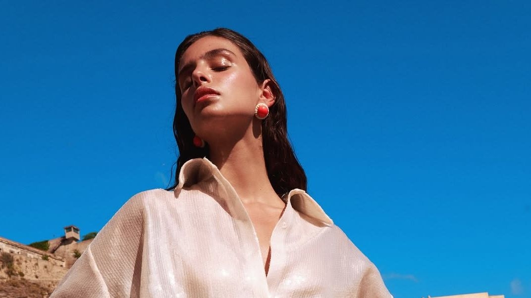 The Modest Traveller's Edit: Chic & Covered Styles for Your 2025 Summer Getaway
