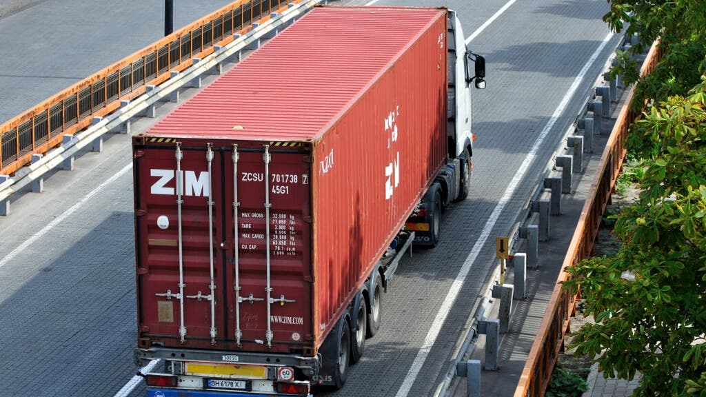 This International Cargo Shipping Company Sees Macro Uncertainty But Is Making More Money Per Cargo