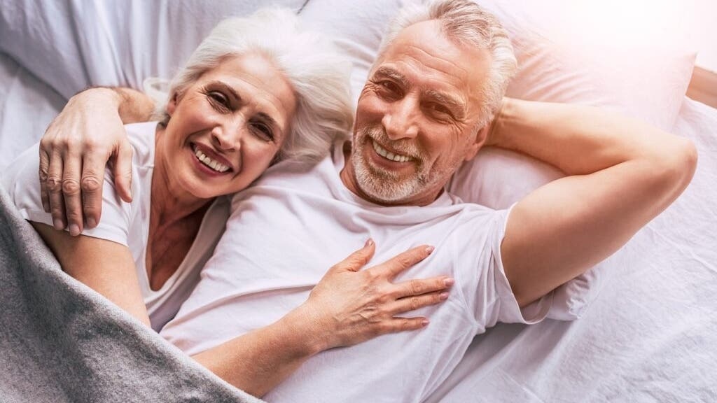 Can You Guess What an Upper-Class Retiree's Monthly Income Looks Like? Here's What the Wealthy Are Actually Living On