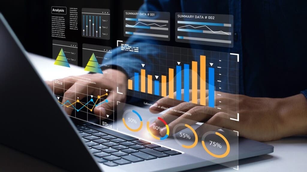 Clearwater Analytics Gains As Investors Eye Growth Beyond Acquisition Jitters