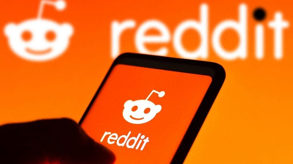 An Individual Is Ready To Invest $10,000 And Turns To Reddit For Advice: 'I'm Looking For A Decent Yield And A Little Growth'
