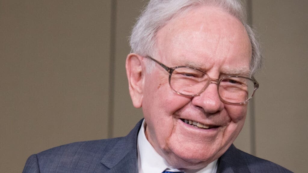 Is Warren Buffett Becoming A Beer Baron? Berkshire Hathaway Invests $1.2 Billion In Beer Conglomerate That Imports Modelo and Corona