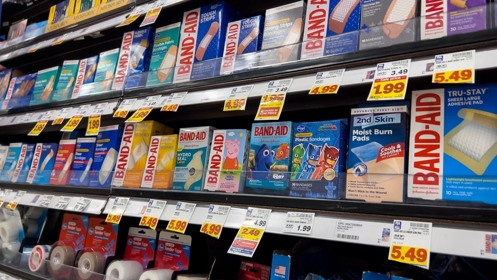 Neutrogena-Maker Kenvue Beats Profit Forecast, Ups Sales Outlook (UPDATED)