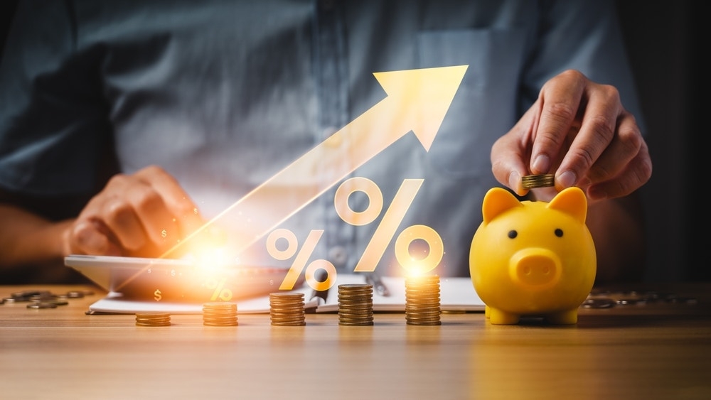 Early Retiree Making $170,00 a Year in Dividends Shares Top 7 Stock Picks, Says 'I've Zero Regrets'