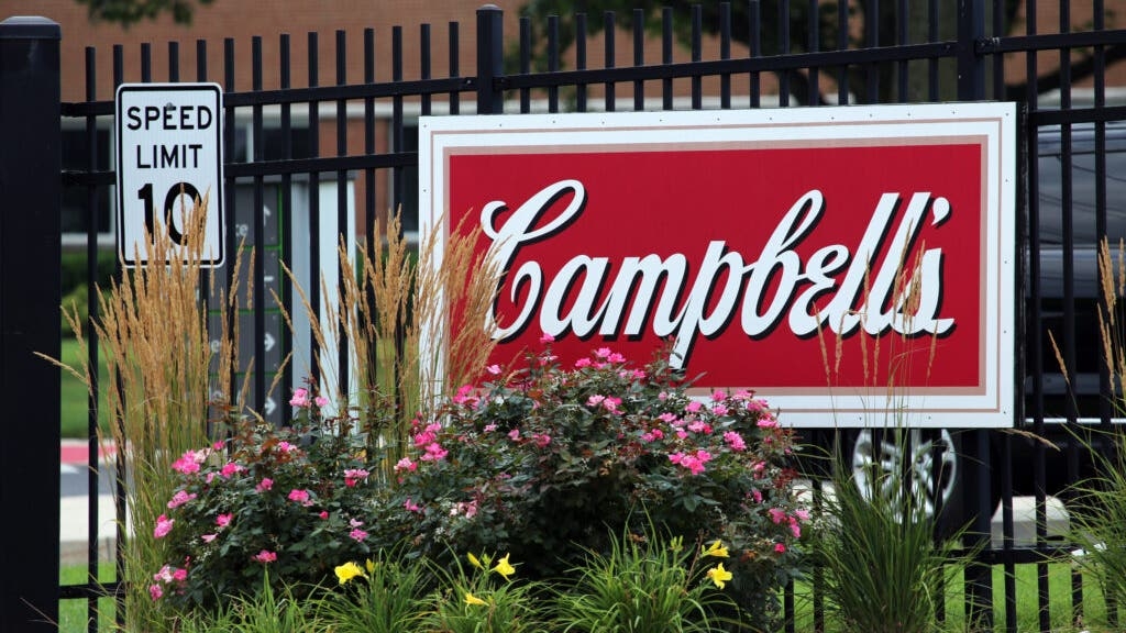 How To Earn $500 A Month From Campbell's Stock Ahead Of Q3 Earnings