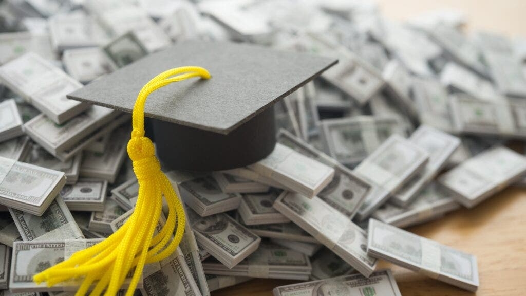 'Will I Have More Money In The Long Run By Taking Out Student Loans Instead Of Paying Cash?' Suze Orman Weighs In