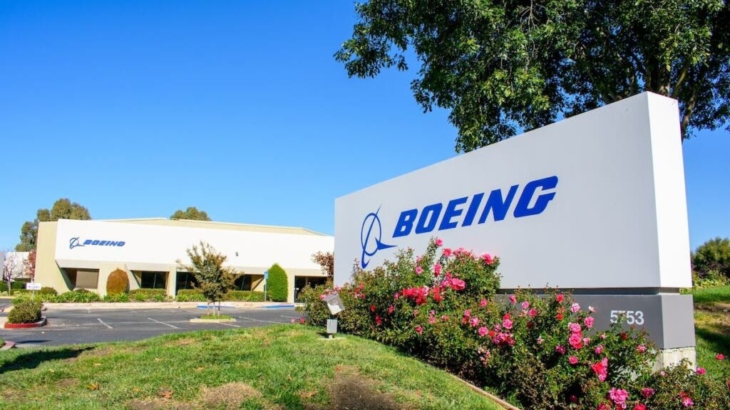 Analysts Confident Boeing Is 'Gaining Altitude' Despite Q2 Loss
