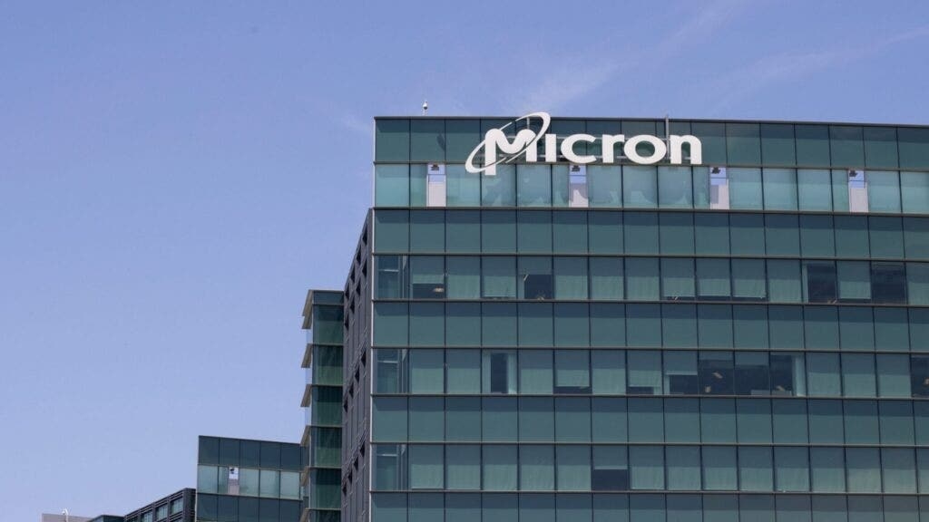 Micron Rides AI Wave With Upgraded Outlook, Analysts See More Gains Ahead