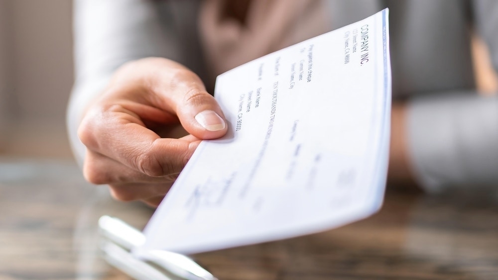 A 36-Year-Old Guy Wonders If He Should Take A Pay Cut To Move Back Home: 'I'm A Single Dude, No Debt, No Kids'