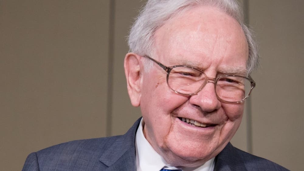 Warren Buffett Net Worth Soars In 2025: Oracle Of Omaha Worth As Much As Jensen Huang, Phil Knight, Mark Cuban Combined