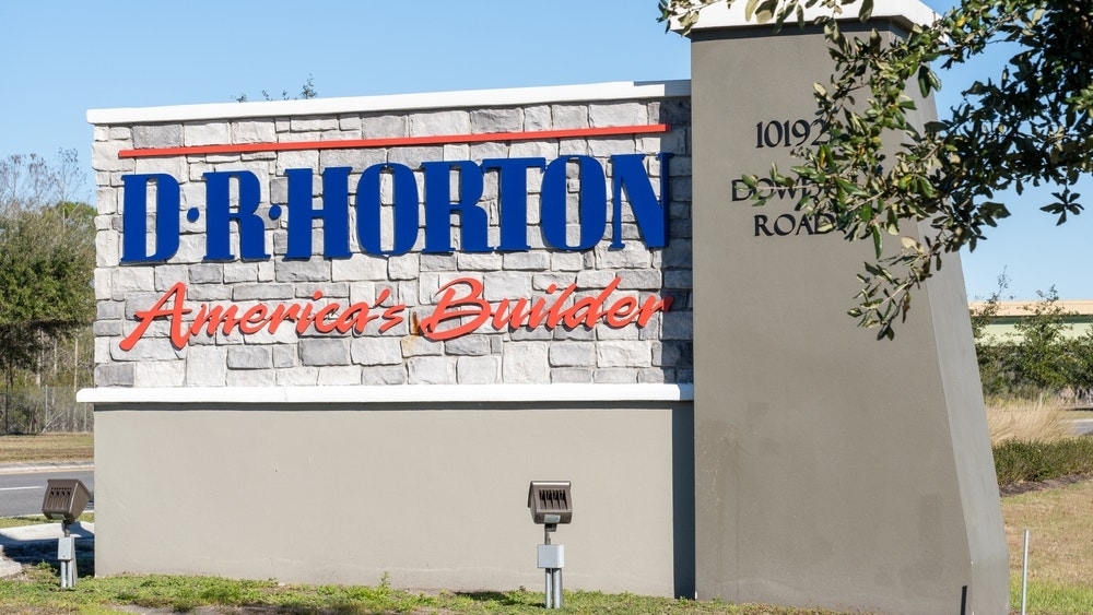 Homebuyers Cautious Due To 'Continued Affordability Constraints And Declining Consumer Confidence:' D.R. Horton Cuts Annual Outlook