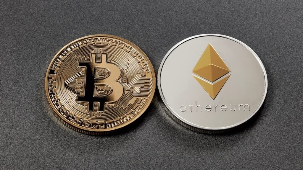 Here's When You'll Know If A Bitcoin, Ethereum Rally In Q4 Is Coming