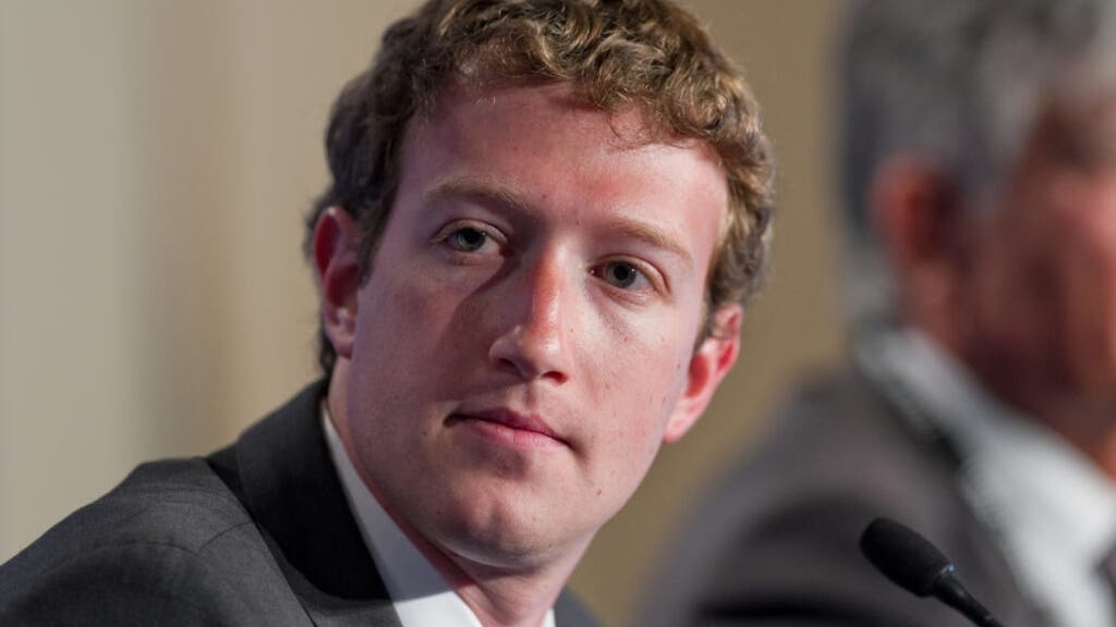 Mark Zuckerberg Warns Of 'Serious Disadvantage' As China's Data-Center Blitz Could Let DeepSeek Leapfrog US AI Labs
