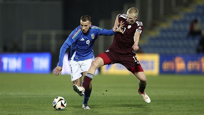 CAMARDA, LIBERALI AND MAGNI IN ACTION WITH ITALY UNDER-19s