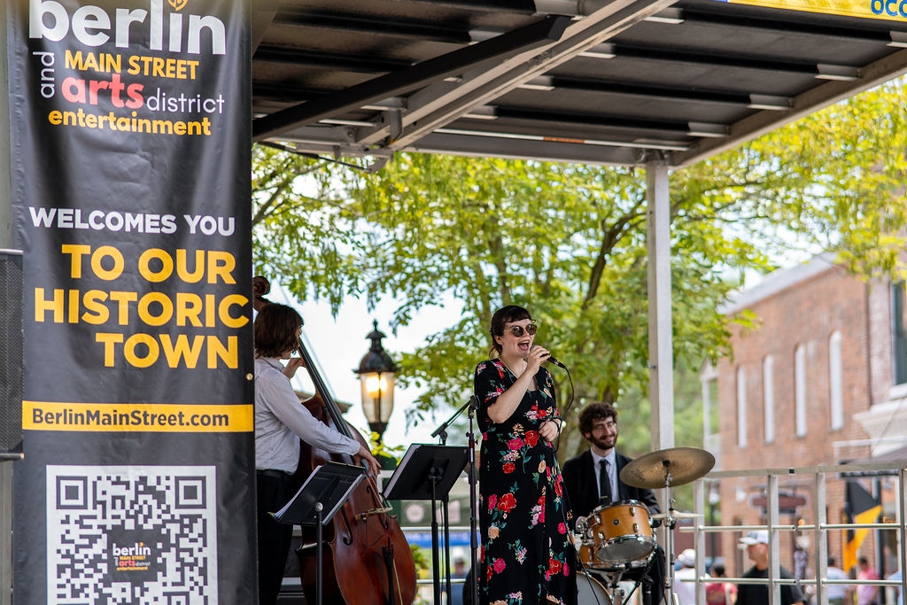 Taylor Bank Celebrates 135 Years with 'Hot Summer Swing'; Announces 2025 For Good Grant Recipients