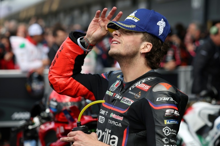 Bezzecchi ends win drought in spectacular British MotoGP