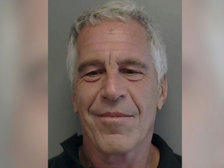 Trump threatens to sue WSJ, Murdoch over story on alleged 2003 letter to Epstein