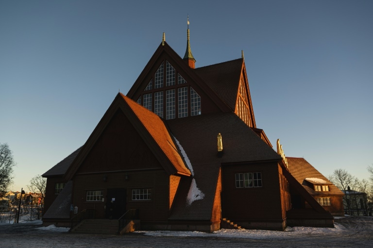 Historic Swedish church on the move in logistical feat