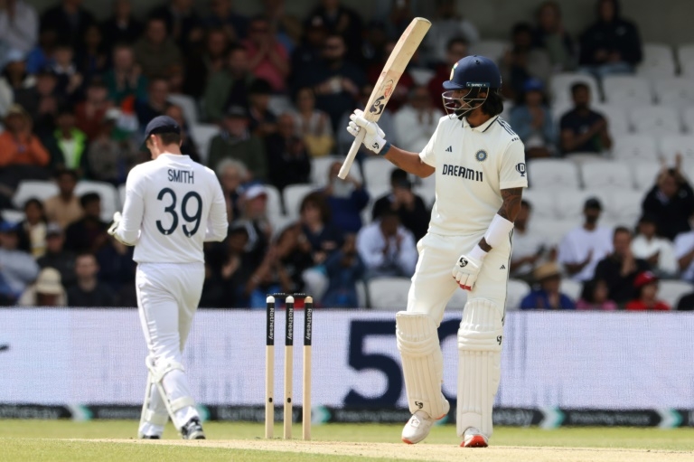 Rahul and Pant build India lead against England