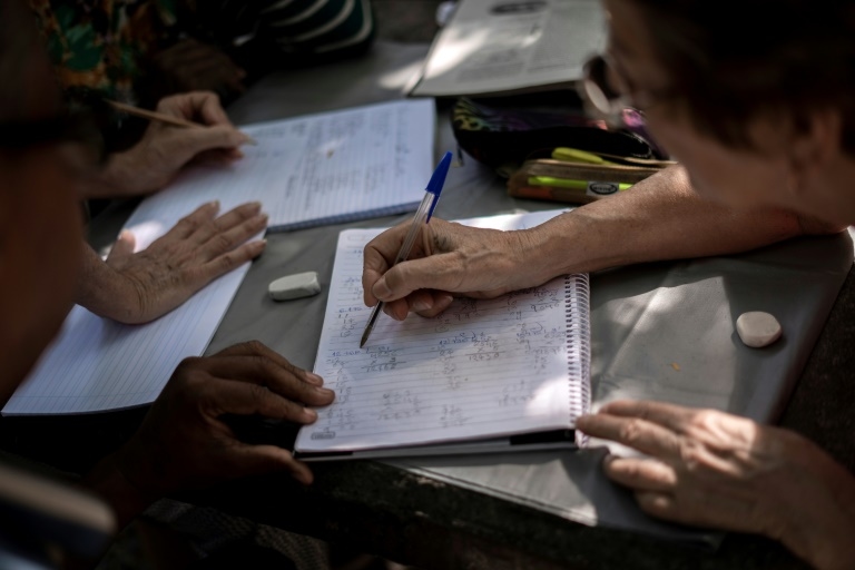 Shock study: Mild electric stimulation boosts math ability