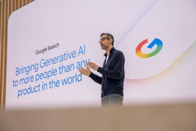 Google packs new Pixel phones with AI