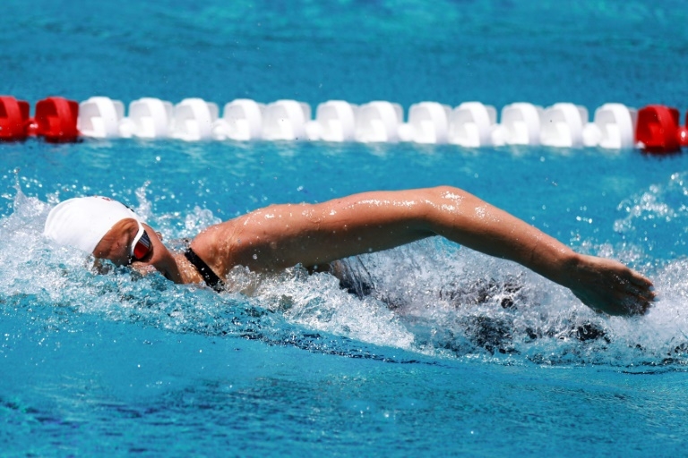 Canada's McIntosh crushes 400m freestyle world record